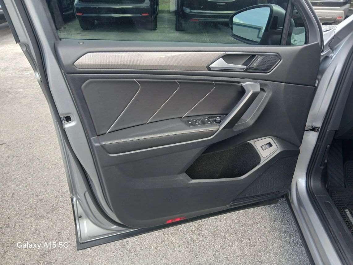 2023 Volkswagen Tiguan SE Sport Utility 4D Maitland FL