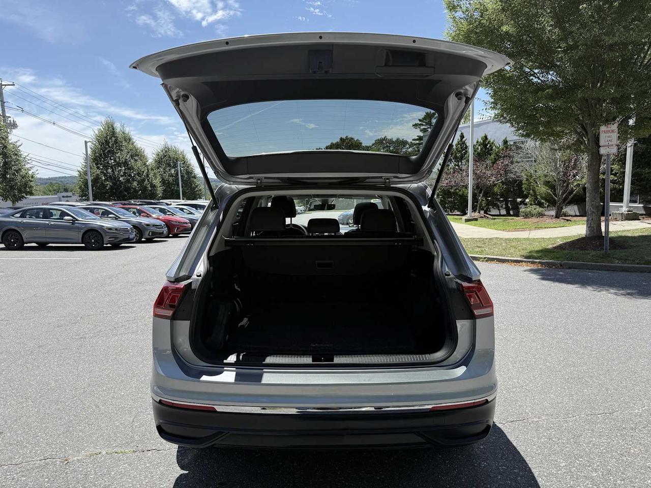 2023 Volkswagen Tiguan SE Westborough MA