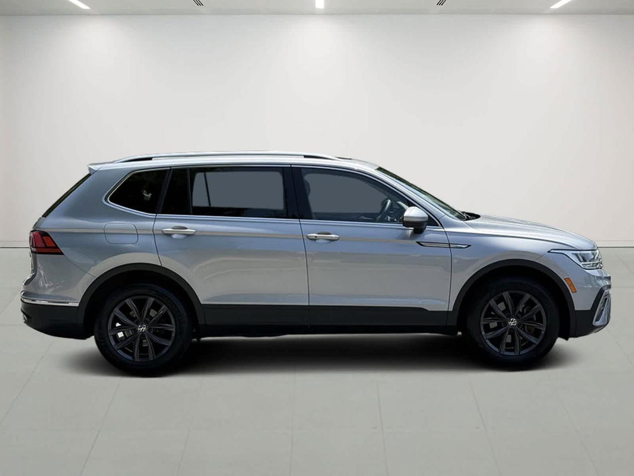 2023 Volkswagen Tiguan SE Westborough MA