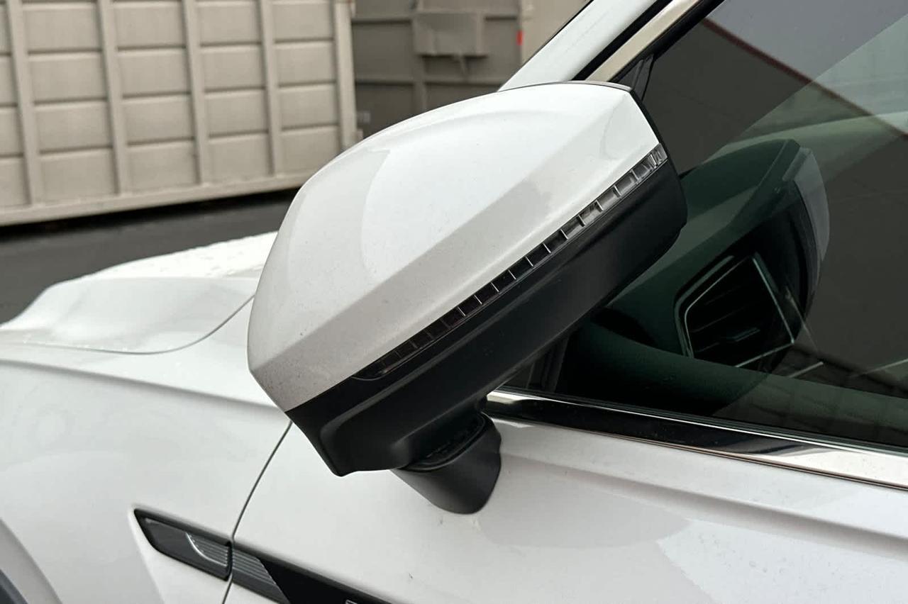 2023 Volkswagen Tiguan SEL R-Line Roseville CA