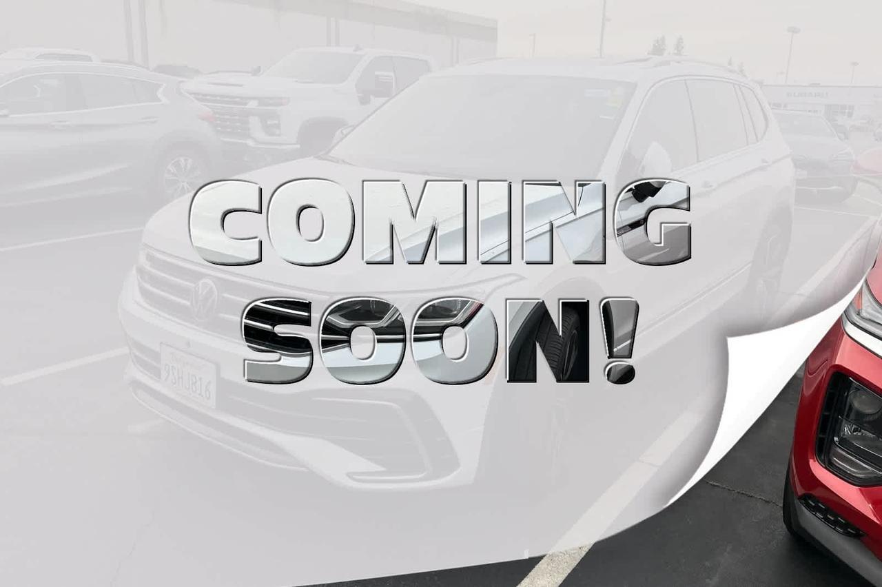 2023 Volkswagen Tiguan SEL R-Line