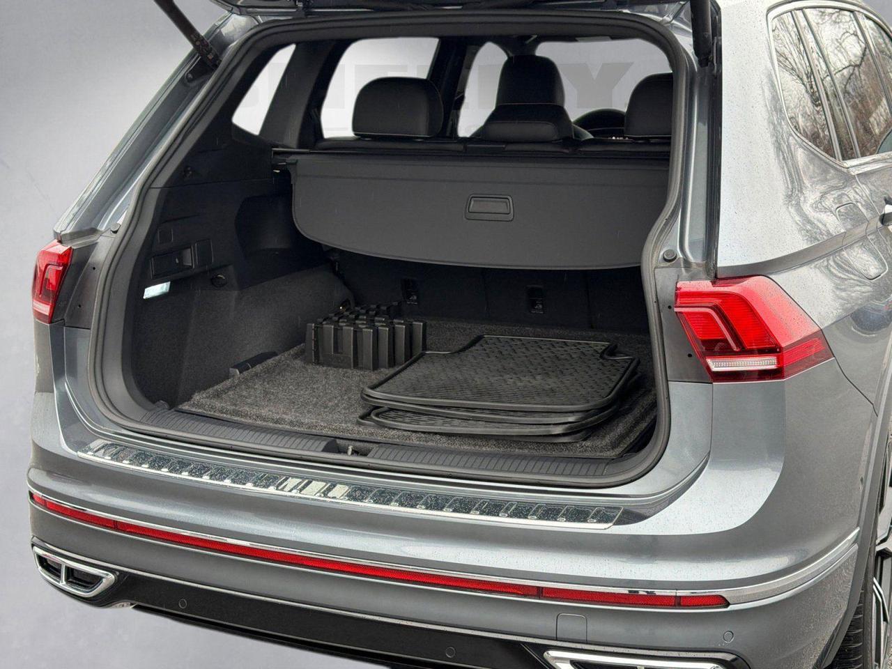 2023 Volkswagen Tiguan SEL R-Line Hagerstown MD