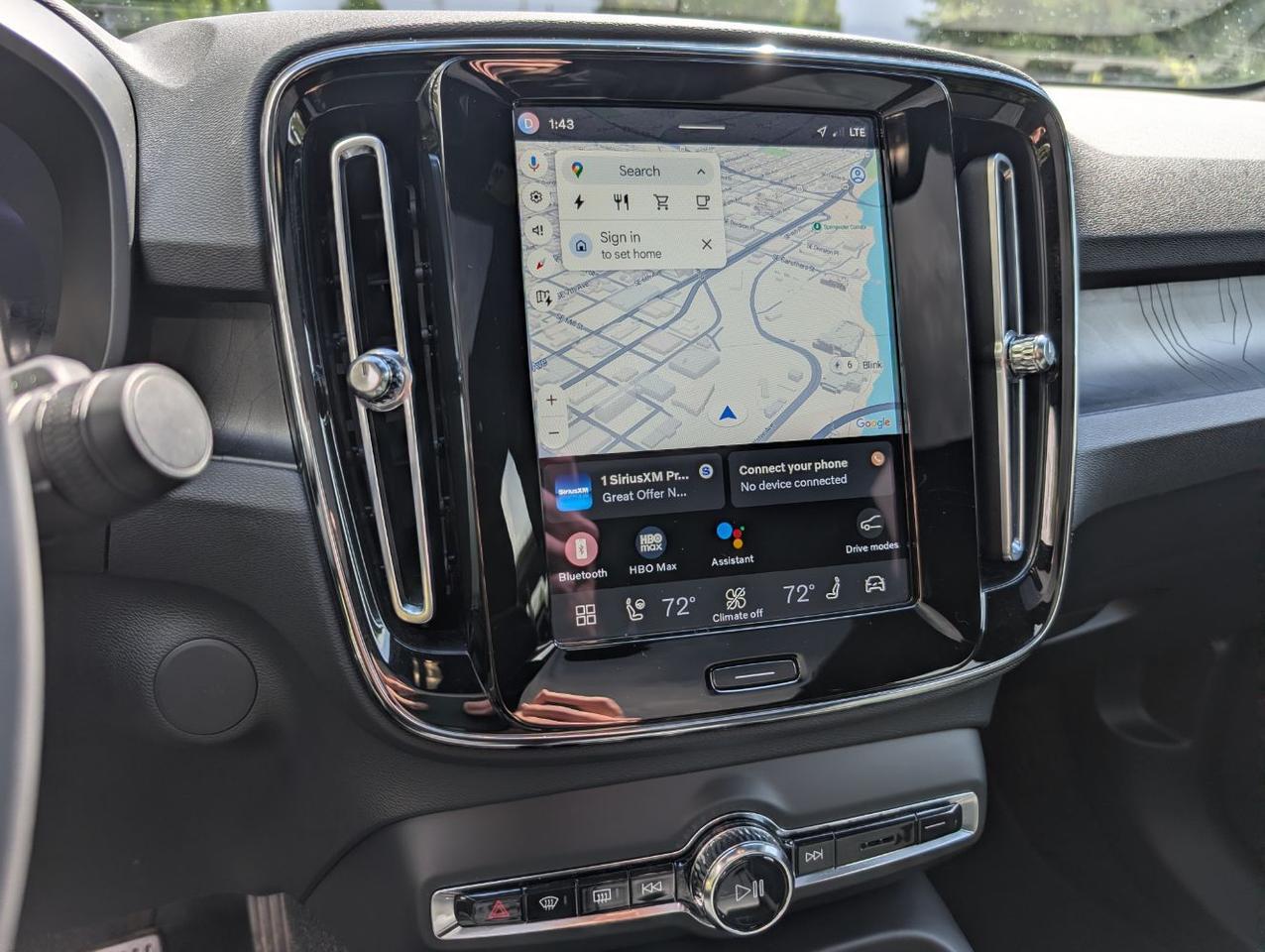 2023 Volvo C40 Recharge AWD Twin Motor ULTIMATE | 402hp, HK Premium Audio, Pilot Assist, 360 Cam, 4 Heated Seats & Wheel Portland OR