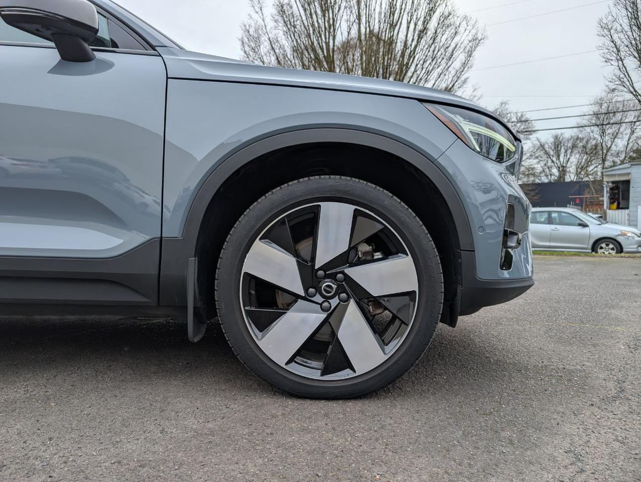 2023 Volvo C40 Recharge Dual Motor AWD ULTIMATE | 402hp, HK Premium Audio, Pilot Assist, 360° Cam, 4 Heated Seats & Wheel Portland OR