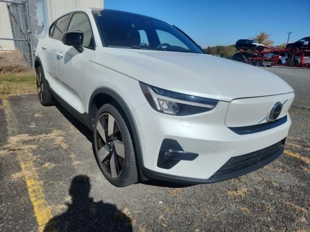 2023 Volvo C40 Recharge P8 Twin Engine PLUS w/High Performance Audio, Climate Package * Portland OR