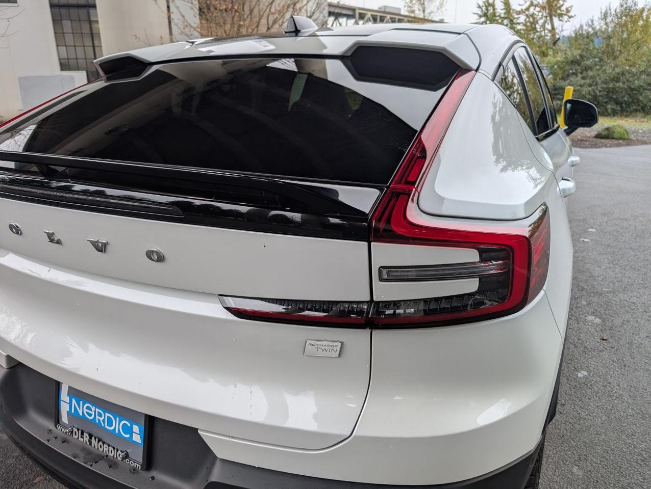 2023 Volvo C40 Recharge P8 Twin Engine PLUS w/High Performance Audio, Heat Pump, 360 Cam, 4 Heated Seats & Wheel Portland OR