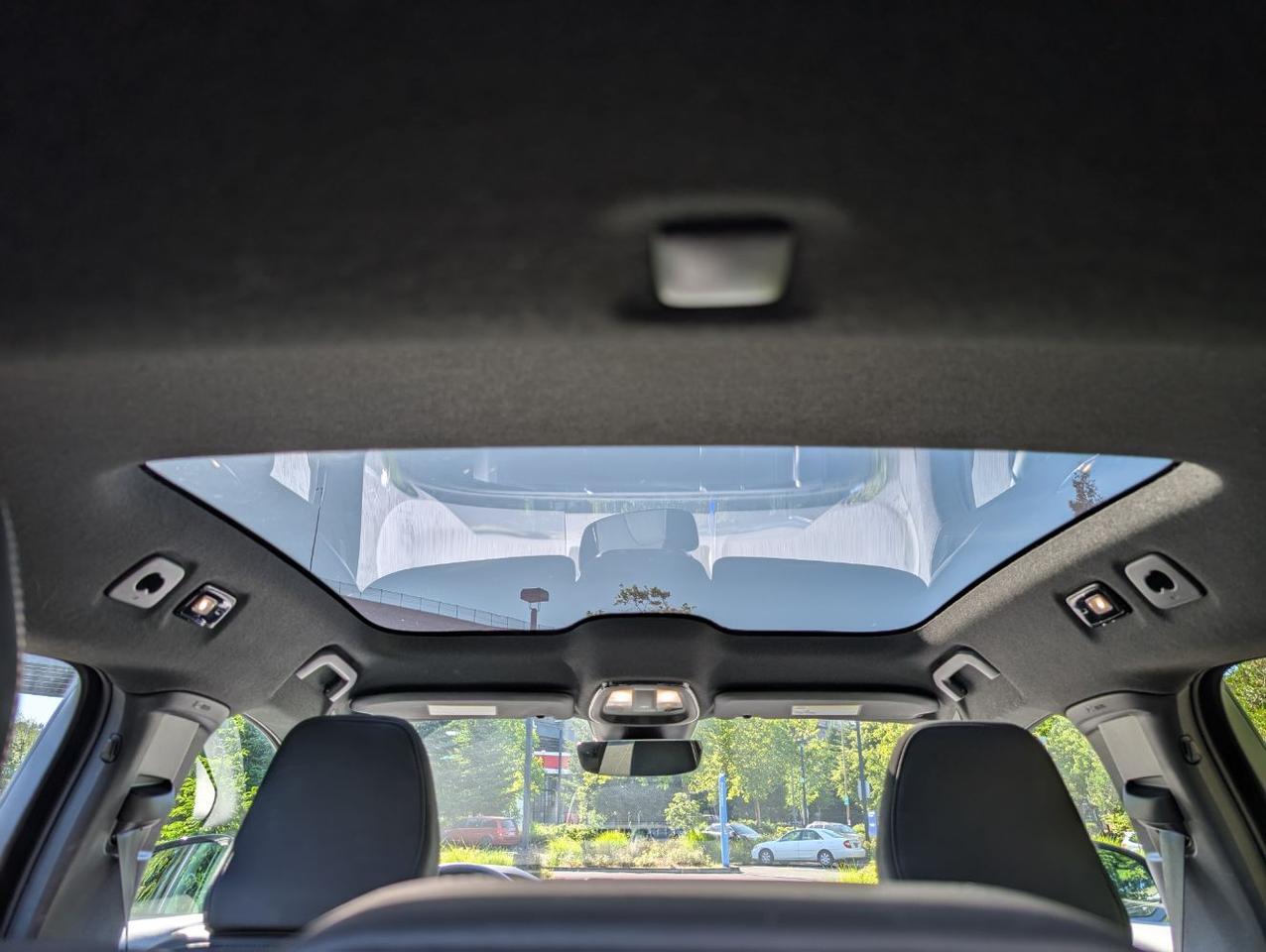 2023 Volvo C40 Recharge P8 Twin Engine ULTIMATE w/Harman Kardon, Pilot Assist, 360 Cam, 4 Heated Seats & Wheel Portland OR