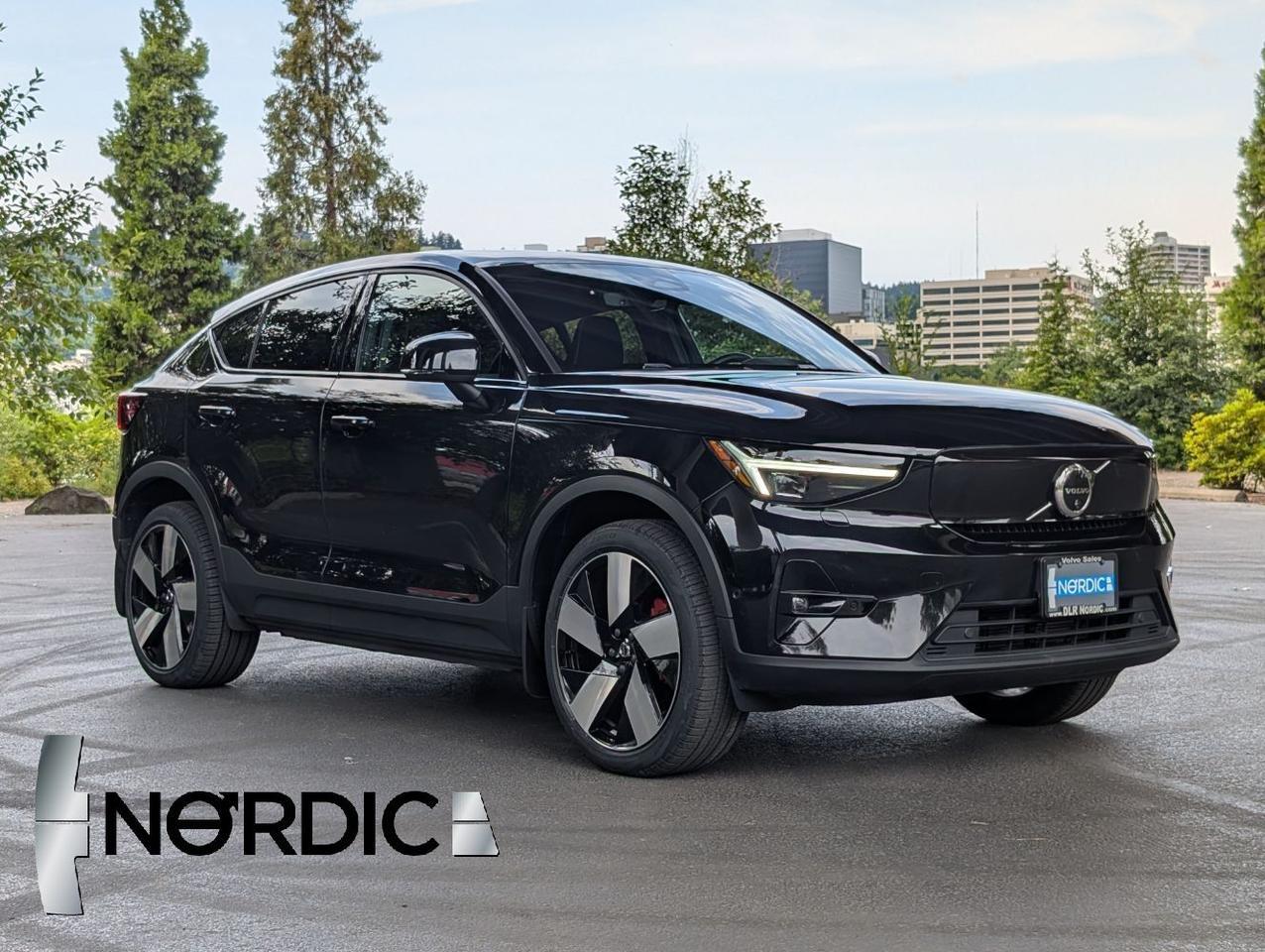 2022 Volvo XC90 T5 AWD Momentum photo 37