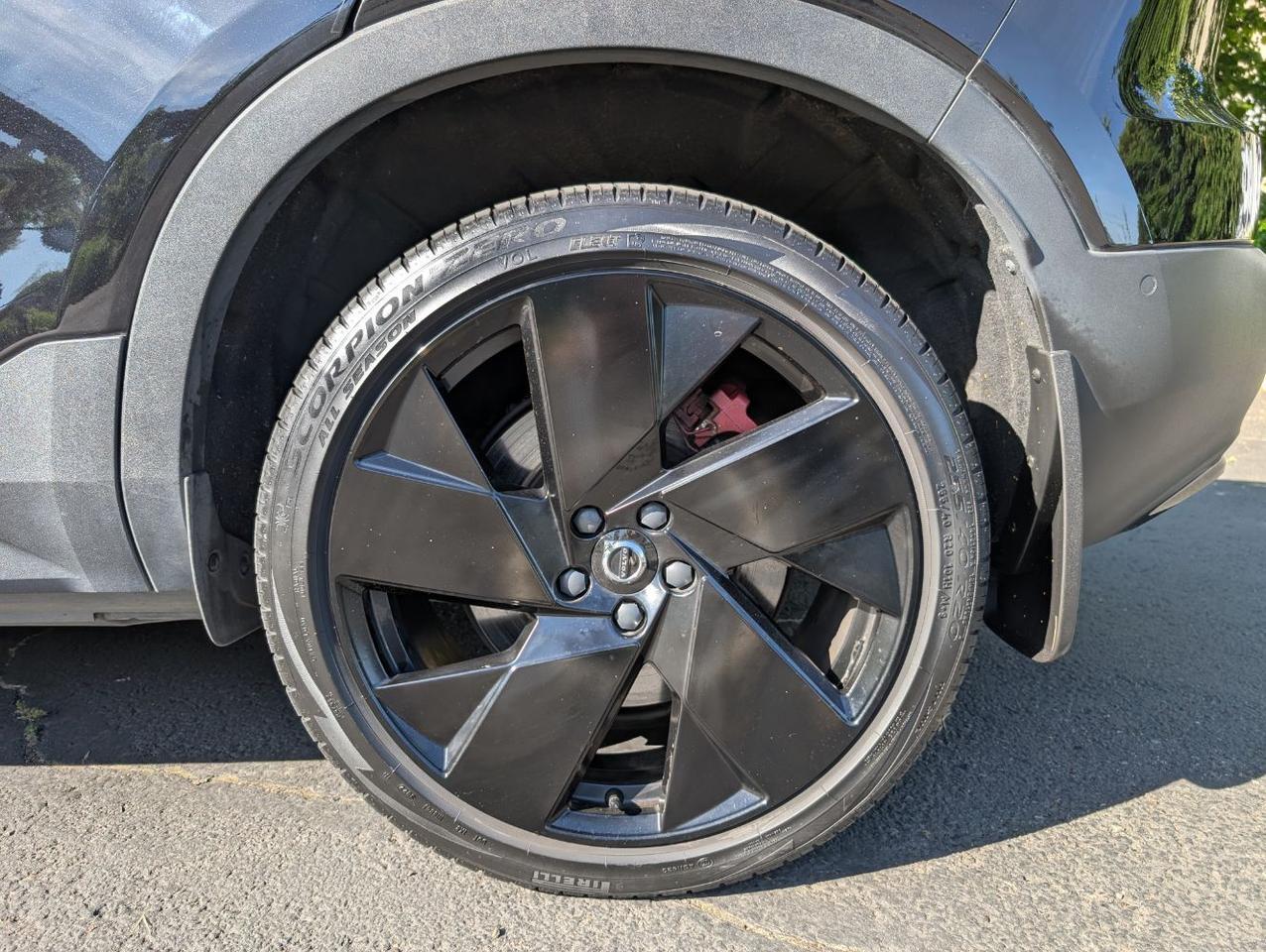 2023 Volvo C40 Recharge P8 Twin Engine ULTIMATE w/Harman Kardon, Pilot Assist, 360 Cam, 4 Heated Seats & Wheel Portland OR