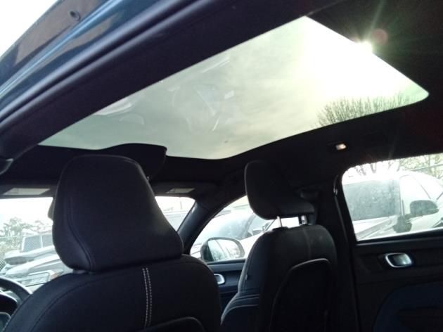 2023 Volvo C40 Recharge P8 Twin Engine ULTIMATE w/Harman Kardon, Pilot Assist, 360 Cam, 4 Heated Seats & Wheel Portland OR