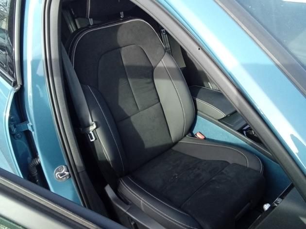 2023 Volvo C40 Recharge P8 Twin Engine ULTIMATE w/Harman Kardon, Pilot Assist, 360 Cam, 4 Heated Seats & Wheel Portland OR