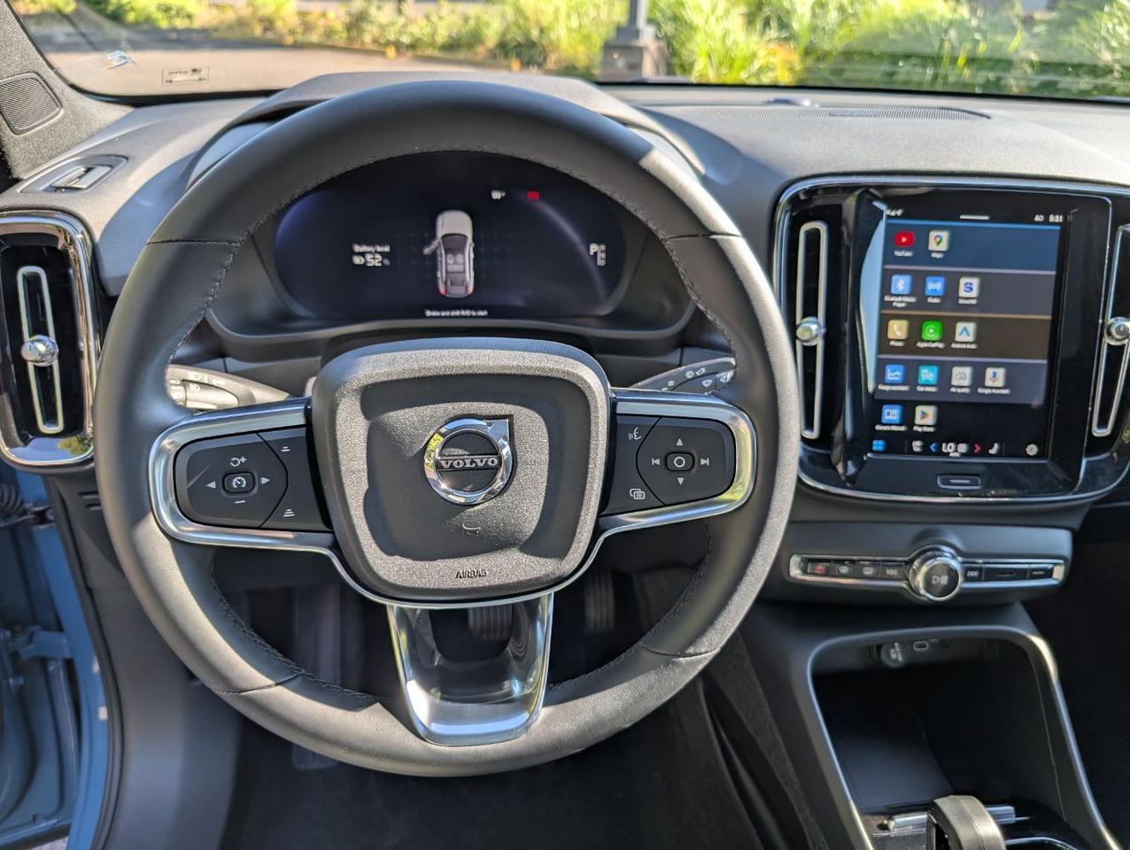 2023 Volvo C40 Recharge P8 Twin Engine ULTIMATE w/Harman Kardon, Pilot Assist, 360 Cam, 4 Heated Seats & Wheel Portland OR