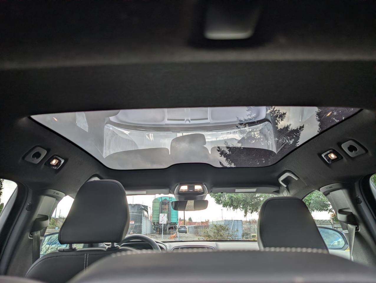 2023 Volvo C40 Recharge P8 Twin Engine ULTIMATE w/Harman Kardon, Pilot Assist, 360 Cam, 4 Heated Seats & Wheel Portland OR