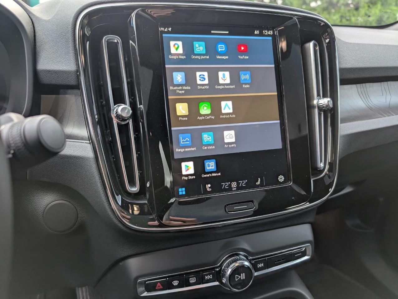 2023 Volvo C40 Recharge P8 Twin Engine ULTIMATE w/Harman Kardon, Pilot Assist, 360 Cam, 4 Heated Seats & Wheel Portland OR