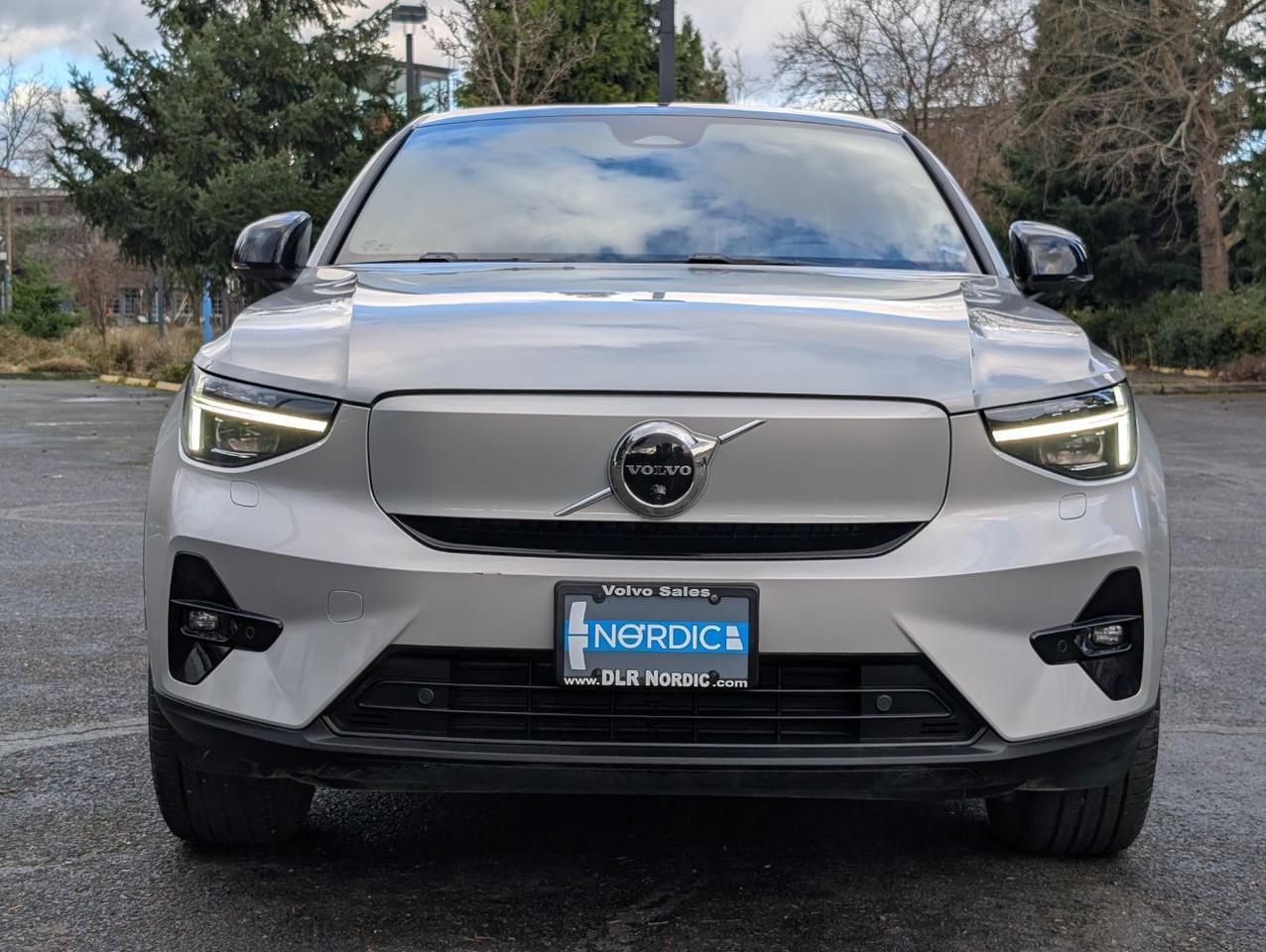 2023 Volvo C40 Recharge P8 Twin Engine ULTIMATE w/Harman Kardon, Pilot Assist, 360 Cam, 4 Heated Seats & Wheel Portland OR