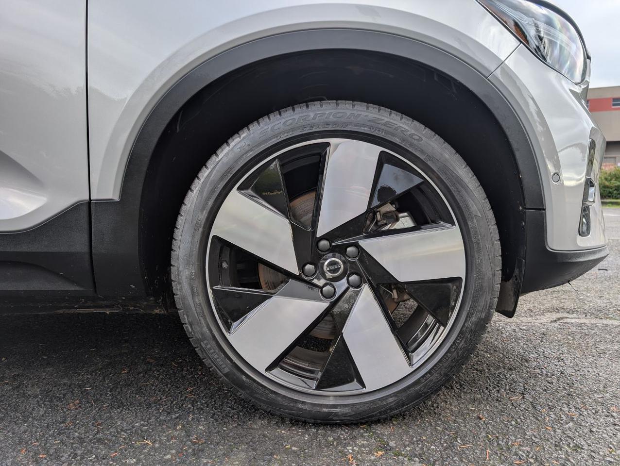 2023 Volvo C40 Recharge P8 Twin Engine ULTIMATE w/Harman Kardon, Pilot Assist, 360 Cam, 4 Heated Seats & Wheel Portland OR