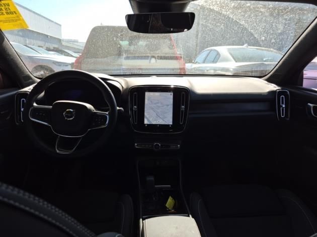 2023 Volvo C40 Recharge P8 Twin Engine ULTIMATE w/Harman Kardon, Pilot Assist, 360 Cam, 4 Heated Seats & Wheel Portland OR