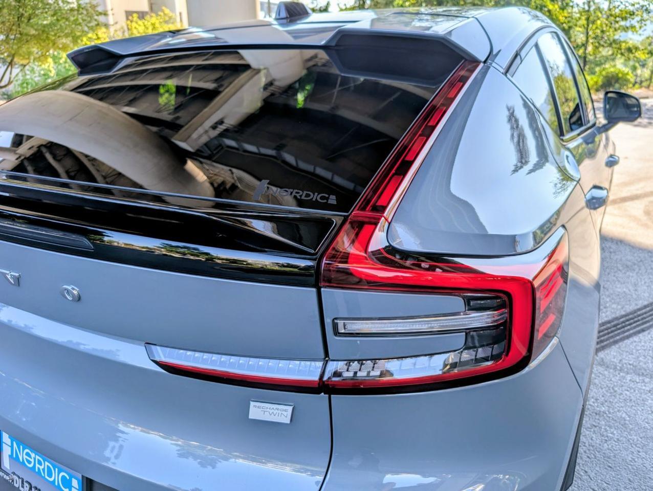 2023 Volvo C40 Recharge P8 Twin Motor ULTIMATE w/Harman Kardon, Pilot Assist, 360 Cam, 4 Heated Seats & Wheel Portland OR