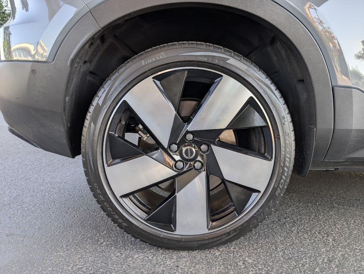 2023 Volvo C40 Recharge P8 Twin Motor ULTIMATE w/Harman Kardon, Pilot Assist, 360 Cam, 4 Heated Seats & Wheel Portland OR