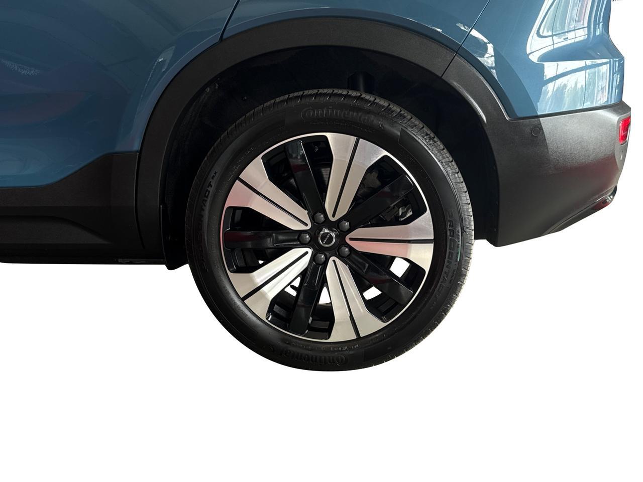 2023 Volvo C40 Recharge Pure Electric Pure Electric Plus Twin eAWD/NO ACCIDENT/CLEAN CARFAX/ONE OWNER Richmond Hill ON