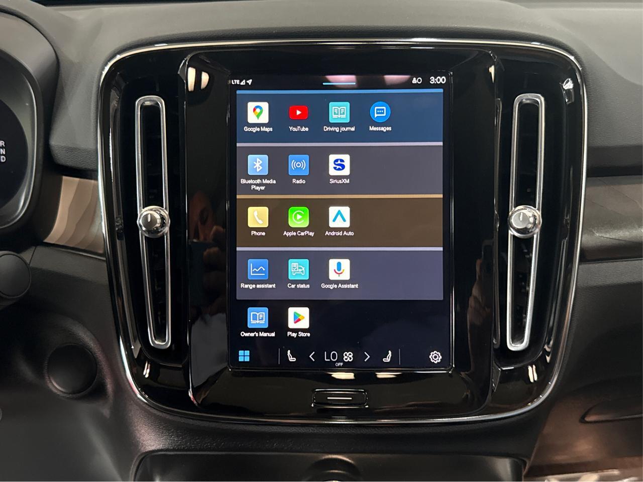 2023 Volvo C40 Recharge Pure Electric Pure Electric Plus Twin eAWD/NO ACCIDENT/CLEAN CARFAX/ONE OWNER Richmond Hill ON