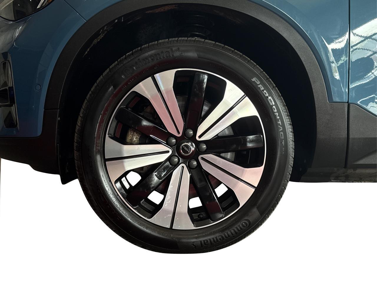 2023 Volvo C40 Recharge Pure Electric Pure Electric Plus Twin eAWD/NO ACCIDENT/CLEAN CARFAX/ONE OWNER Richmond Hill ON