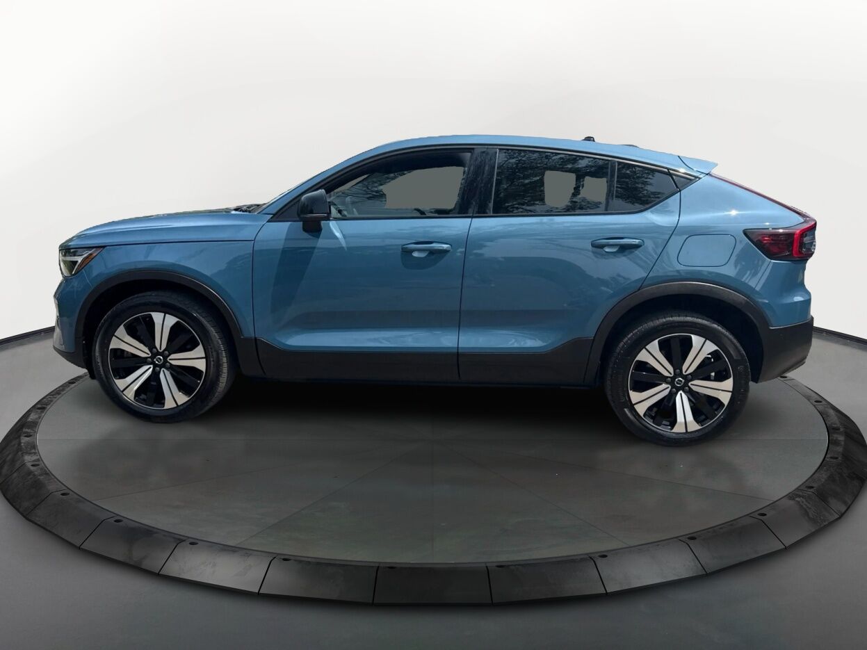 2023 Volvo C40 Recharge Pure Electric Pure Electric Plus Twin eAWD/NO ACCIDENT/CLEAN CARFAX/ONE OWNER Richmond Hill ON
