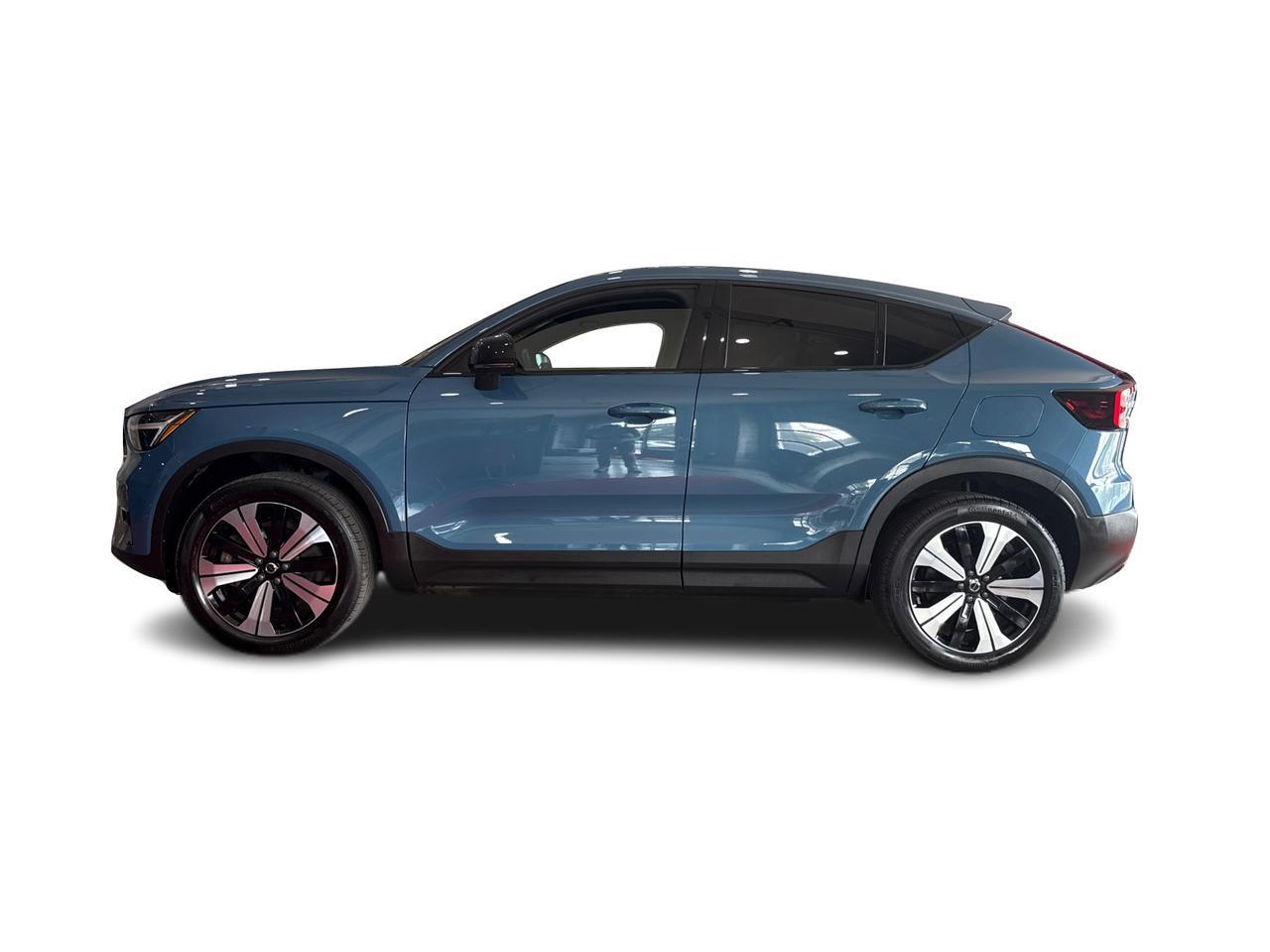 2023 Volvo C40 Recharge Pure Electric Pure Electric Plus Twin eAWD/NO ACCIDENT/CLEAN CARFAX/ONE OWNER Richmond Hill ON