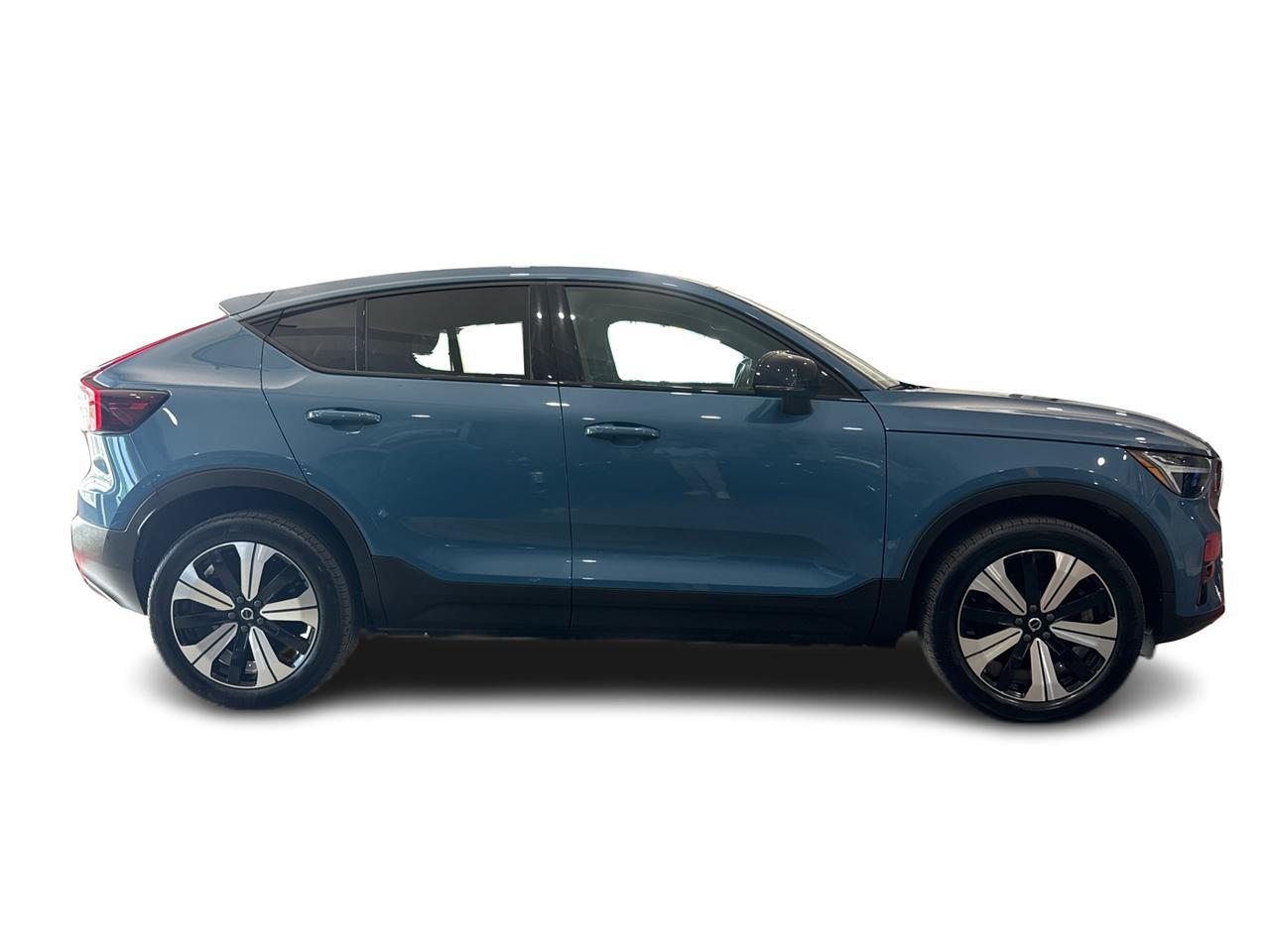 2023 Volvo C40 Recharge Pure Electric Pure Electric Plus Twin eAWD/NO ACCIDENT/CLEAN CARFAX/ONE OWNER Richmond Hill ON