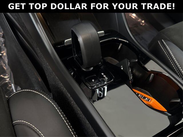 2023 Volvo C40 Recharge Pure Electric Pure Electric Plus Twin eAWD/NO ACCIDENT/CLEAN CARFAX/ONE OWNER Richmond Hill ON
