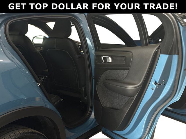 2023 Volvo C40 Recharge Pure Electric Pure Electric Plus Twin eAWD/NO ACCIDENT/CLEAN CARFAX/ONE OWNER Richmond Hill ON