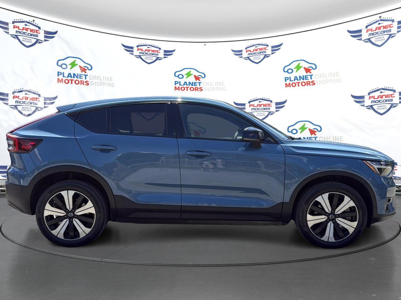 2023 Volvo C40 Recharge Pure Electric Pure Electric Plus Twin eAWD/NO ACCIDENT/CLEAN CARFAX/ONE OWNER Richmond Hill ON