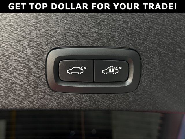 2023 Volvo C40 Recharge Pure Electric Pure Electric Plus Twin eAWD/NO ACCIDENT/CLEAN CARFAX/ONE OWNER Richmond Hill ON
