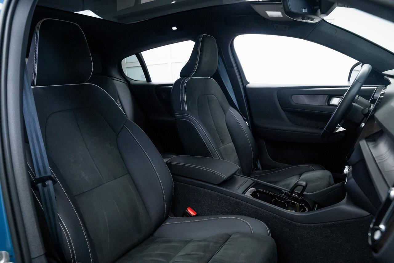 2023 Volvo C40 Recharge Pure Electric Twin Plus Heated Seats Portland OR