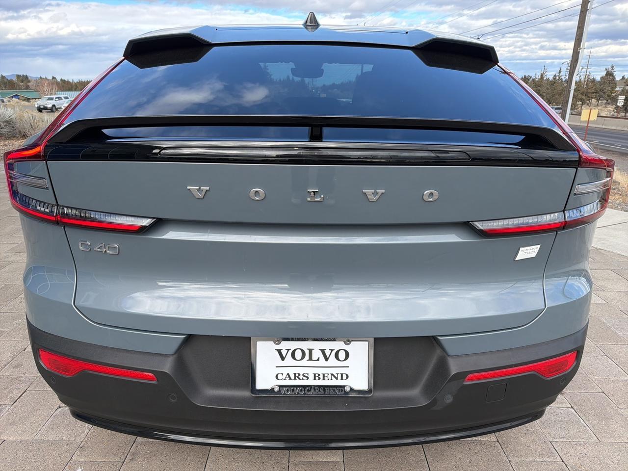 2023 Volvo C40 Recharge Pure Electric Twin Plus Bend OR