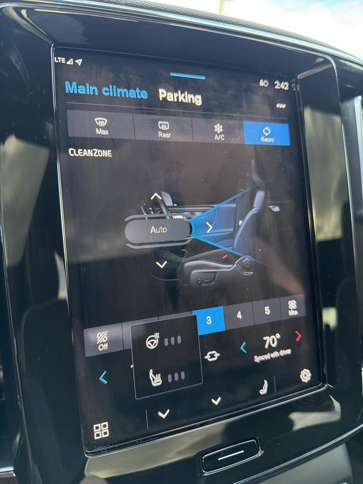 2023 Volvo C40 Recharge Pure Electric Twin Plus Bend OR