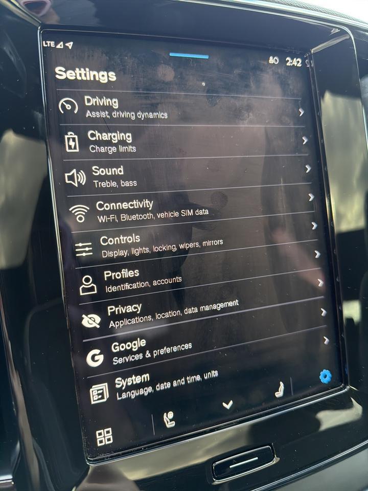 2023 Volvo C40 Recharge Pure Electric Twin Plus Bend OR