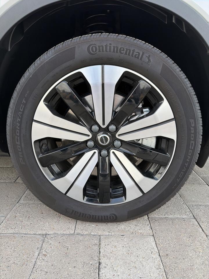 2023 Volvo C40 Recharge Pure Electric Twin Plus Bend OR