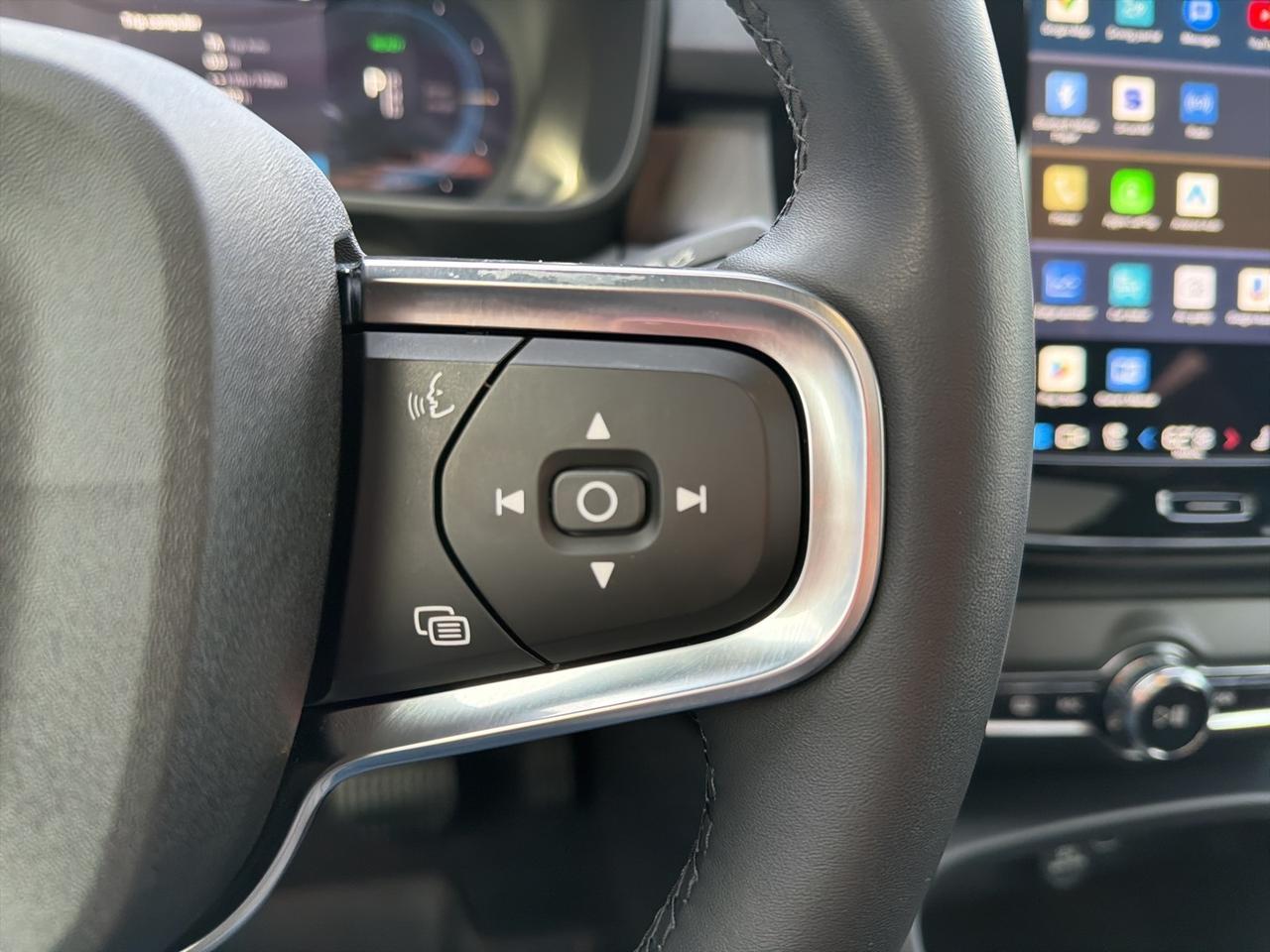 2023 Volvo C40 Recharge Pure Electric Twin Plus Bend OR