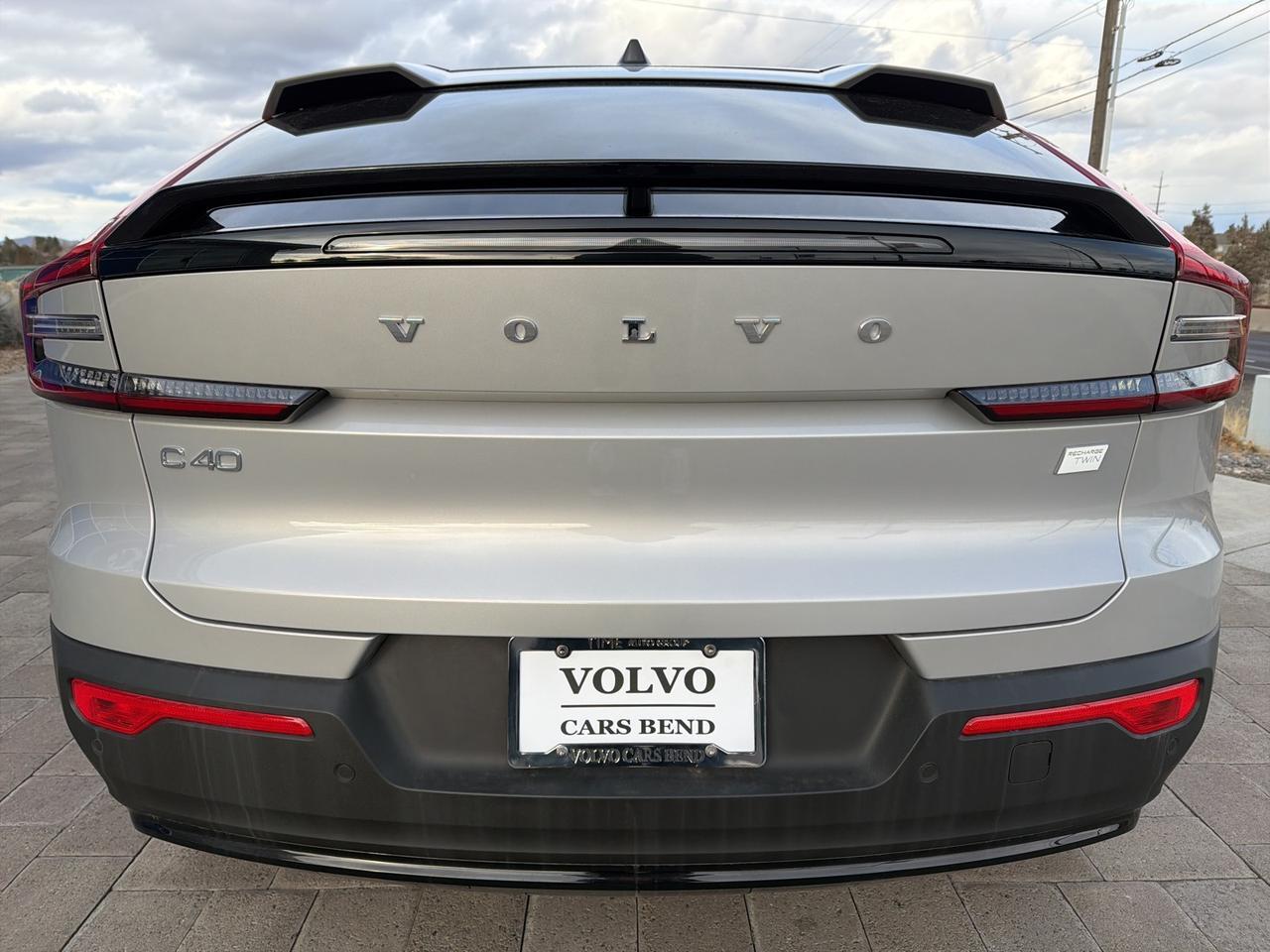 2023 Volvo C40 Recharge Pure Electric Twin Plus Bend OR