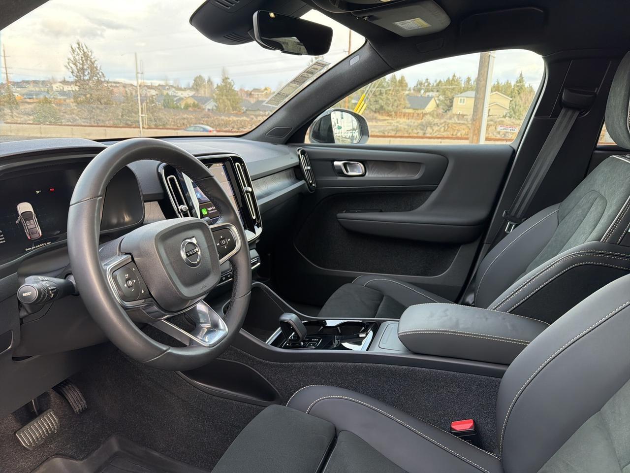 2023 Volvo C40 Recharge Pure Electric Twin Plus Bend OR