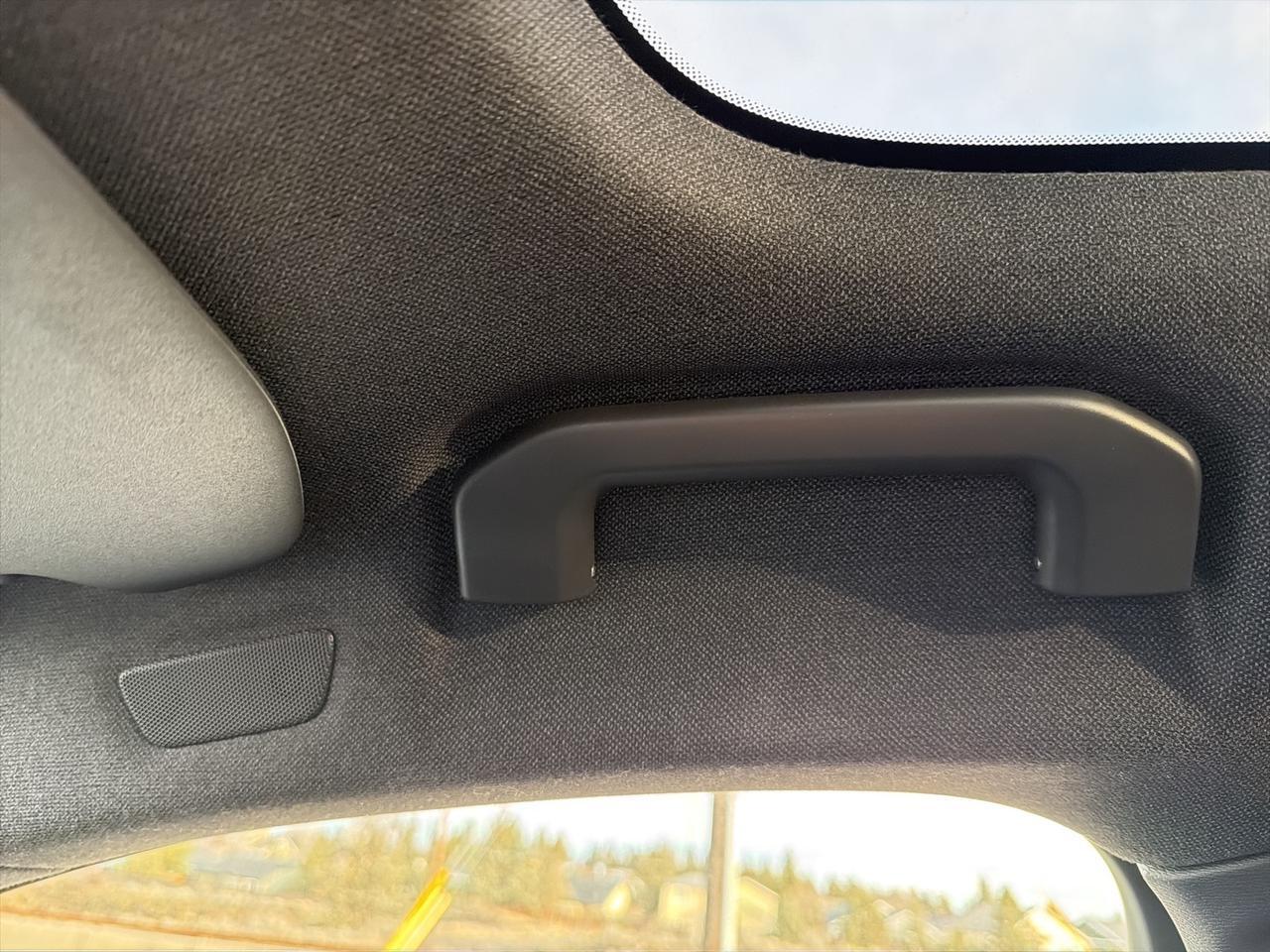 2023 Volvo C40 Recharge Pure Electric Twin Plus Bend OR