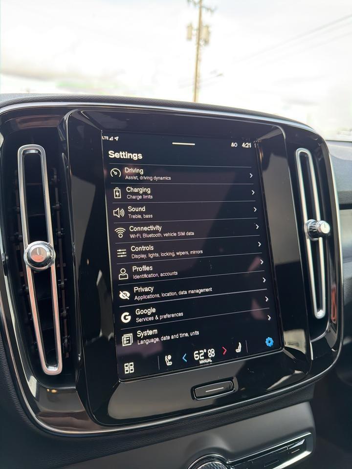 2023 Volvo C40 Recharge Pure Electric Twin Plus Bend OR