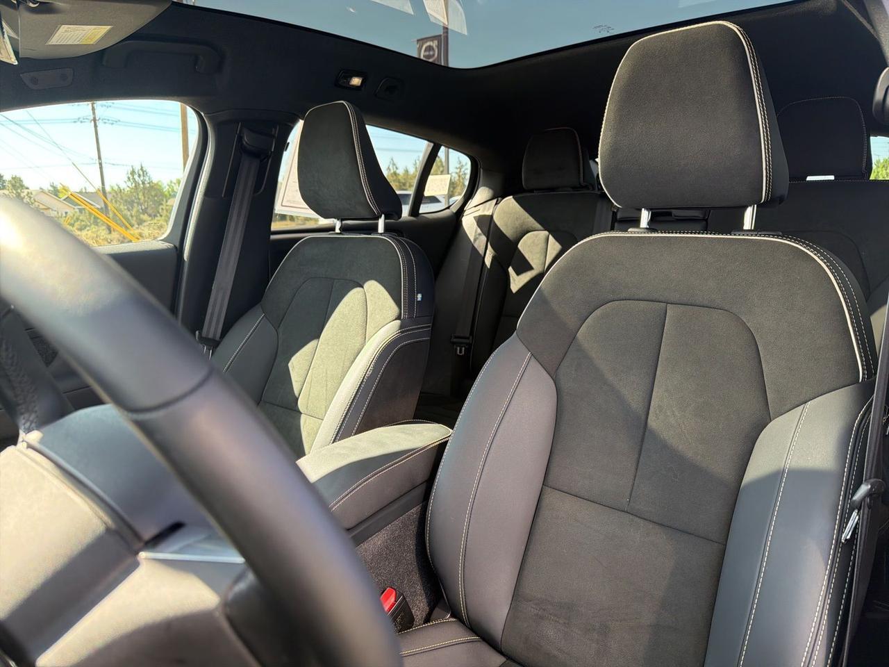 2023 Volvo C40 Recharge Pure Electric Twin Plus Bend OR