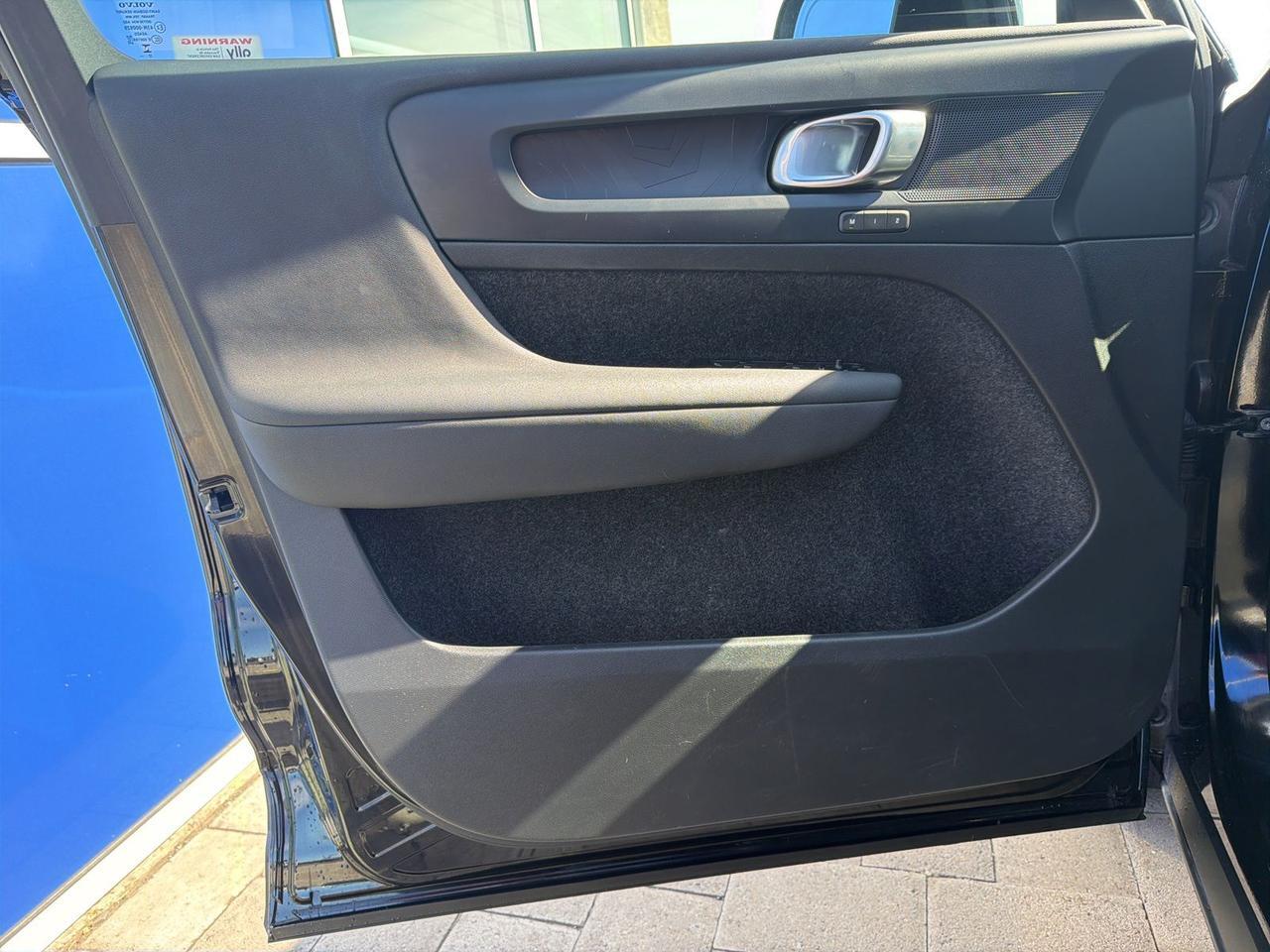 2023 Volvo C40 Recharge Pure Electric Twin Plus Bend OR