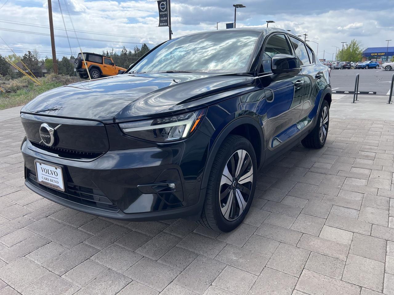 2023 Volvo C40 Recharge Pure Electric Twin Plus Bend OR