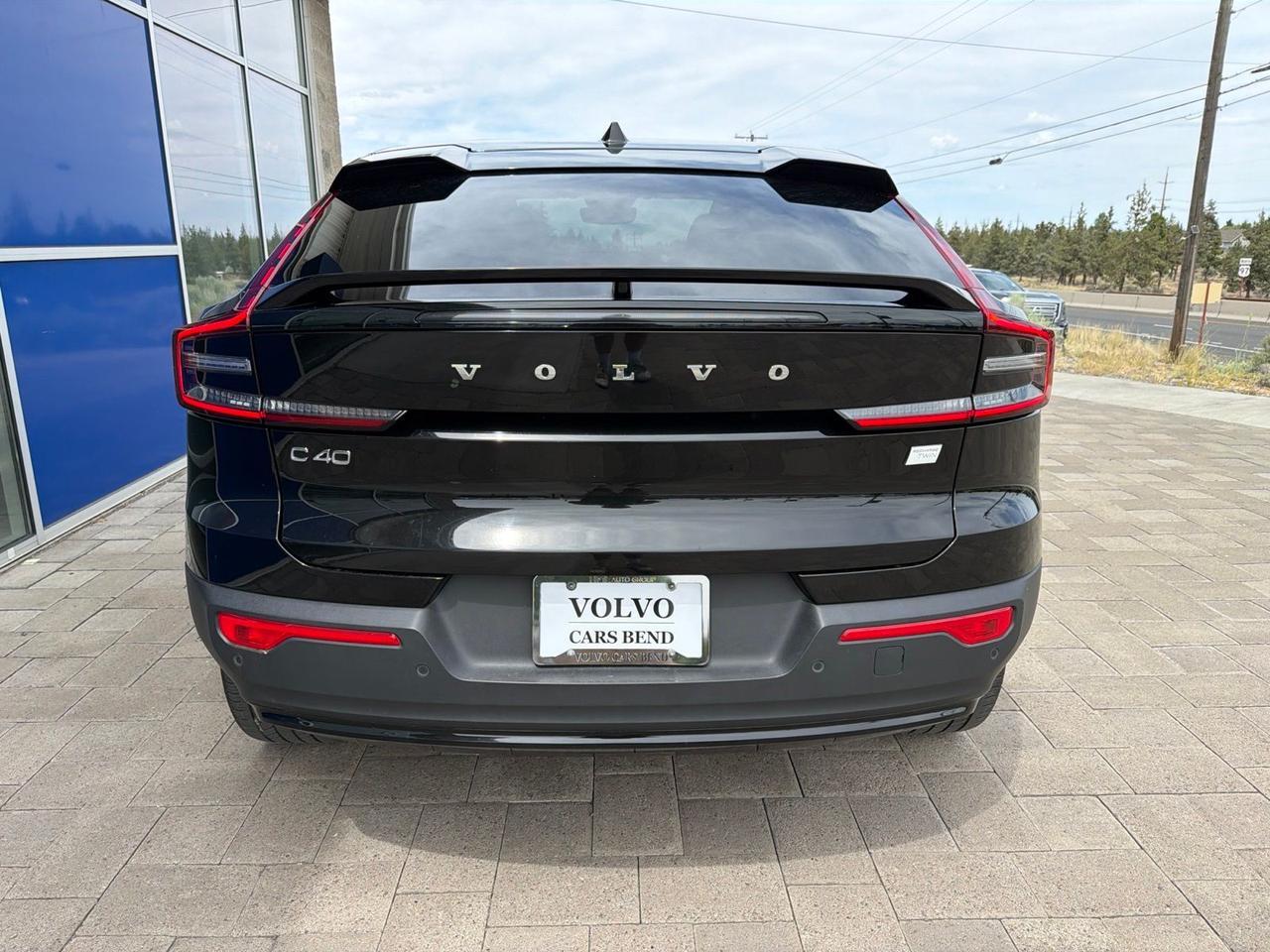 2023 Volvo C40 Recharge Pure Electric Twin Plus Bend OR