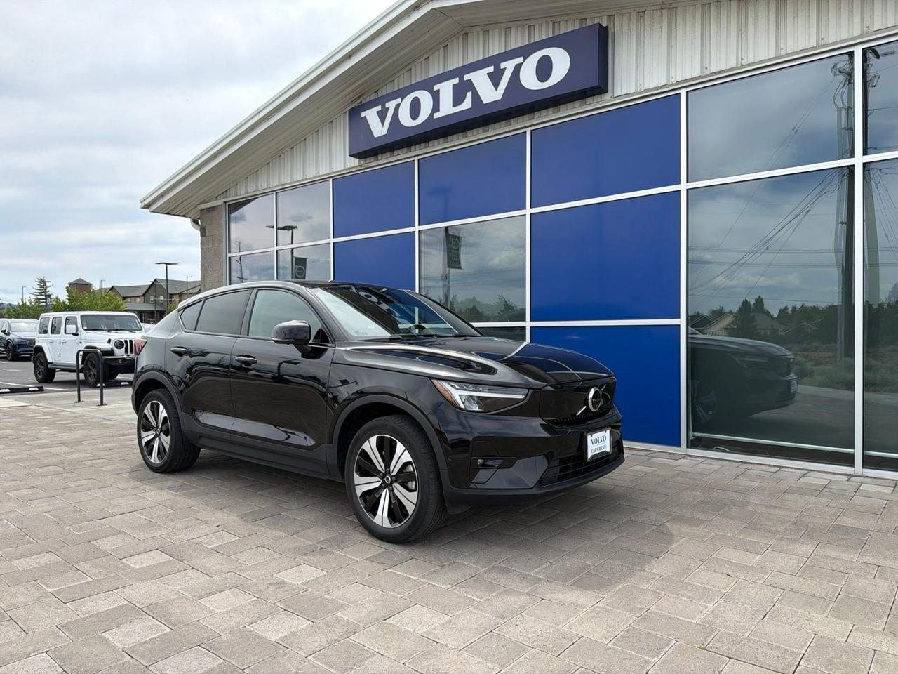 2023 Volvo C40 Recharge Pure Electric Twin Plus