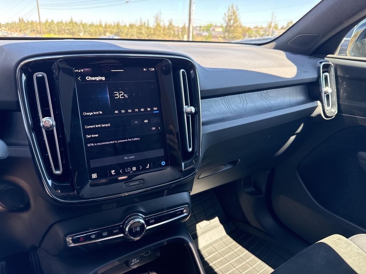 2023 Volvo C40 Recharge Pure Electric Twin Plus Bend OR