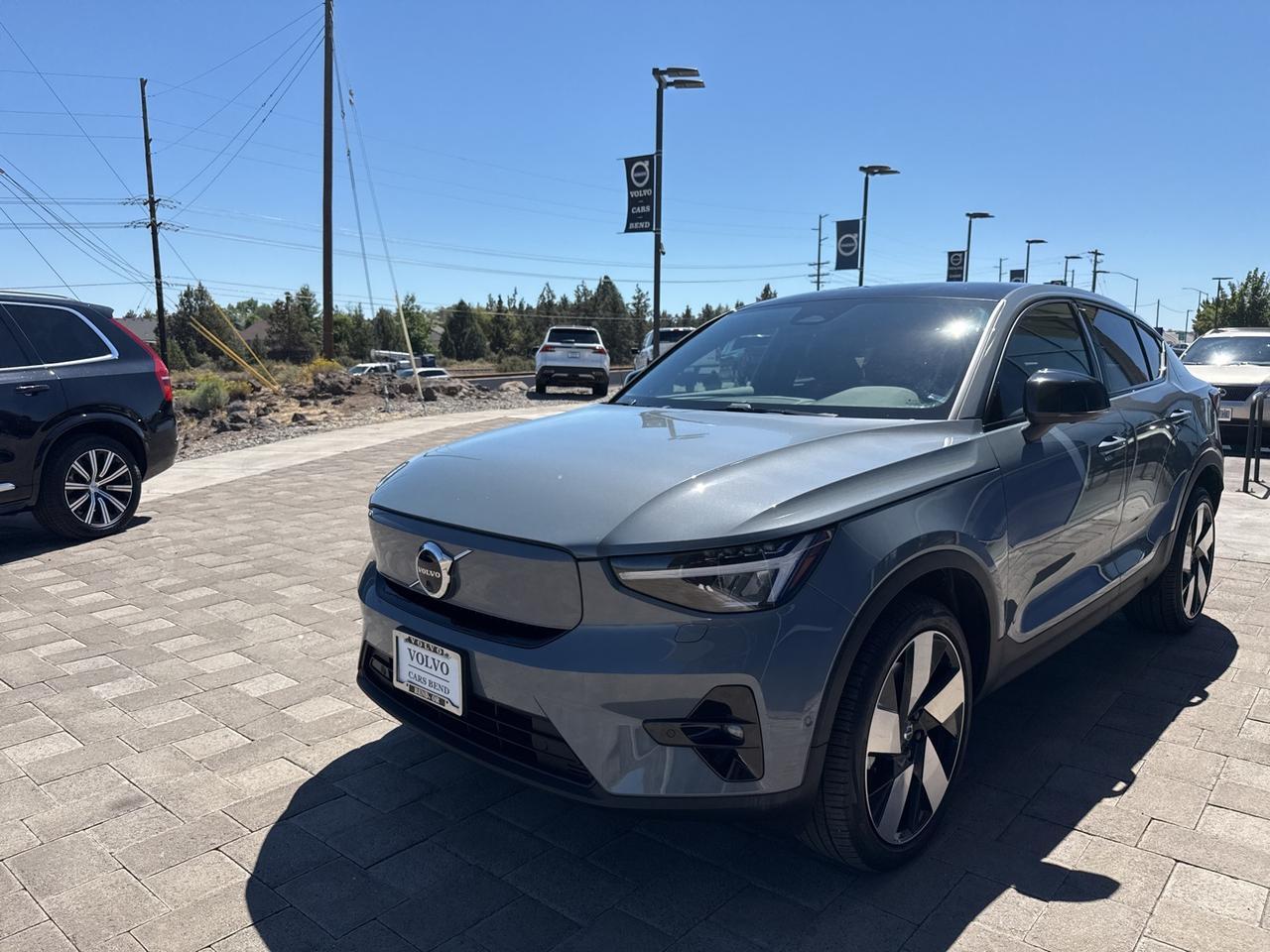 2023 Volvo C40 Recharge Pure Electric Twin Plus Bend OR